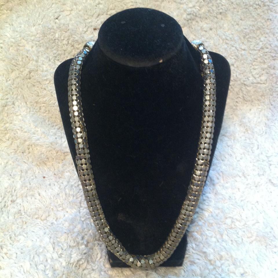 Bebe Tubular Fashion Necklace 22$